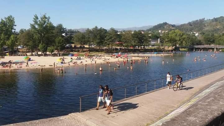 Entrevillas Alojamento Local, Apartamento T2 Arcos de Valdevez Eksteriør billede